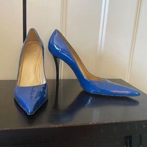 STUART WEITZMAN Stunning stilettos.  Size 8.5 N